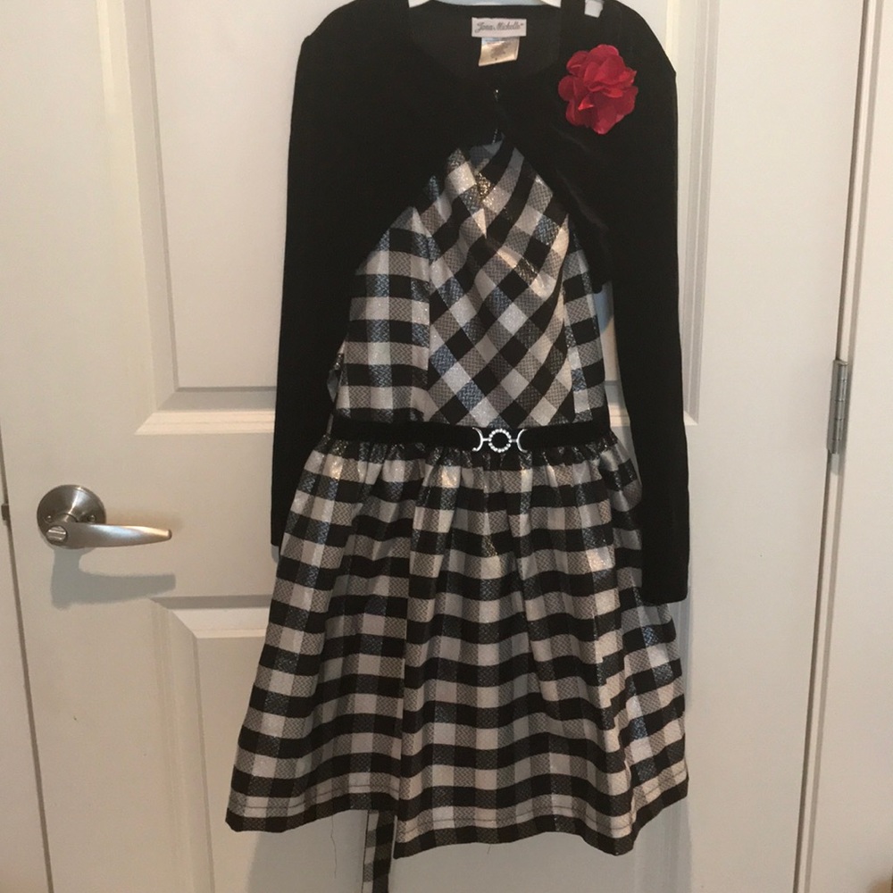 Girls dress